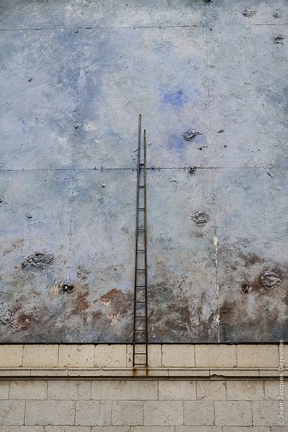 Fresque à l'échelle