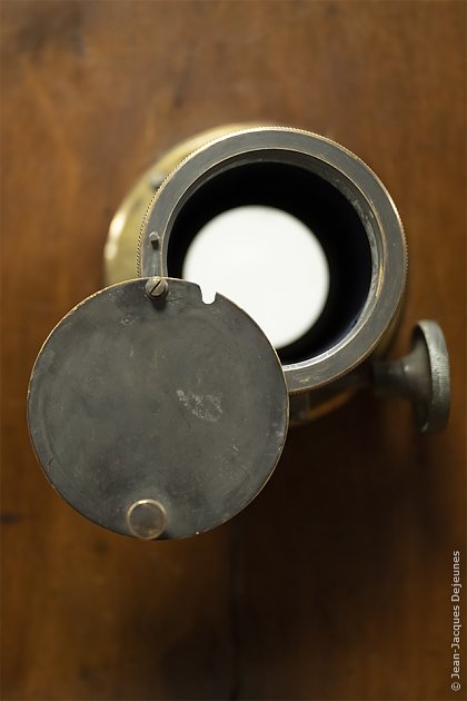 Optique de la chambre Charles Chevalier ?