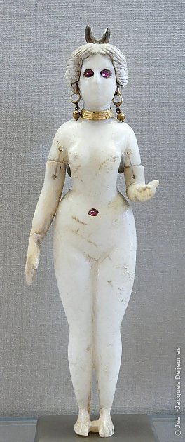 Ishtar, albâtre, rubis et or. Nécropole Hillah, Babylone