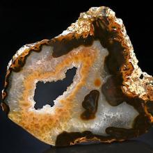 Pierre d'agate