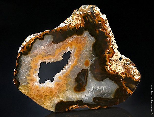 Pierre d'agate
