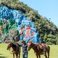 Mural de la Prehistoria