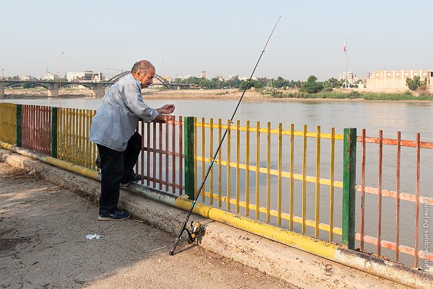 Pêcheur à la ligne