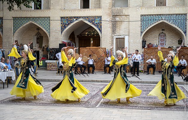 Danses folkloriques