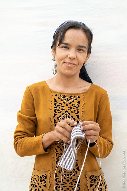 Portrait d'une tricoteuse