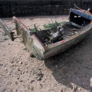 Barque éventrée 2