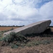 Second menhir de Kergadiou