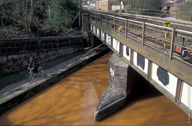 Eau ferrugineuse