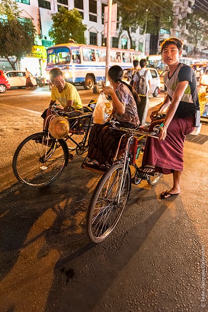 Marché nocturne