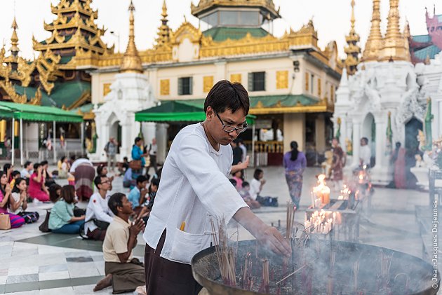 Shwedagon