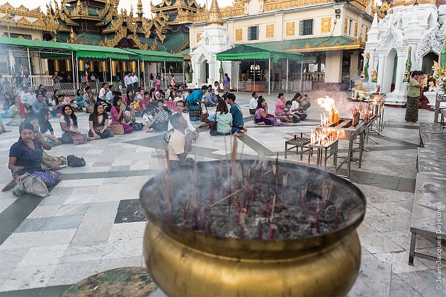 Shwedagon