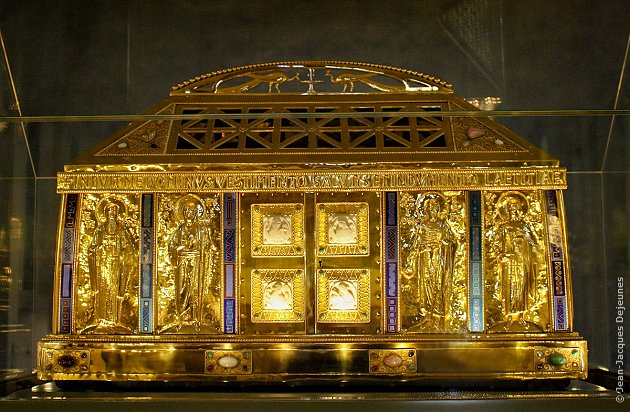 Reliquaire de l'église de Bingen, Allemagne.