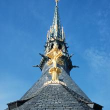 Vue sur le Saint Michel de Frémiet