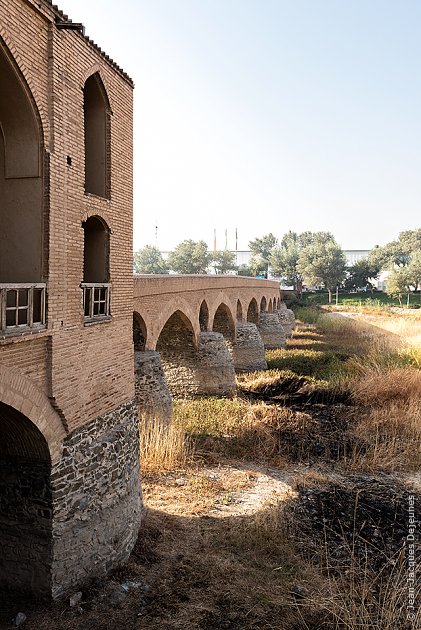 Pont Shahrestân