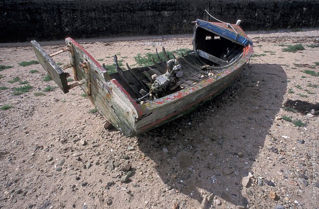 Barque éventrée 2