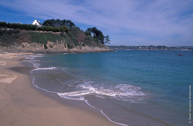 Plage déserte