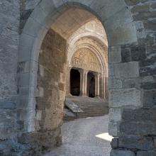 Vers l'église