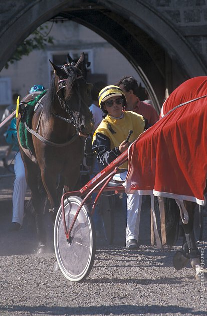 Vers la piste